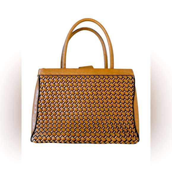 Relic Handbags - Vintage Relic Light Brown Woven Leather Purse